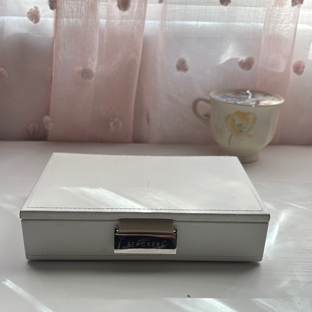 Stackers White Jewelry Box